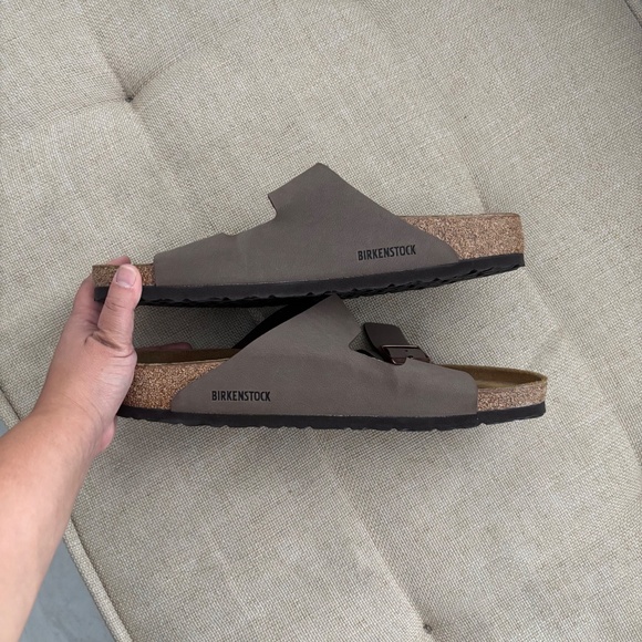 Birkenstock Arizona Men\'s Sandal Color Brown - Size 46 main image 8